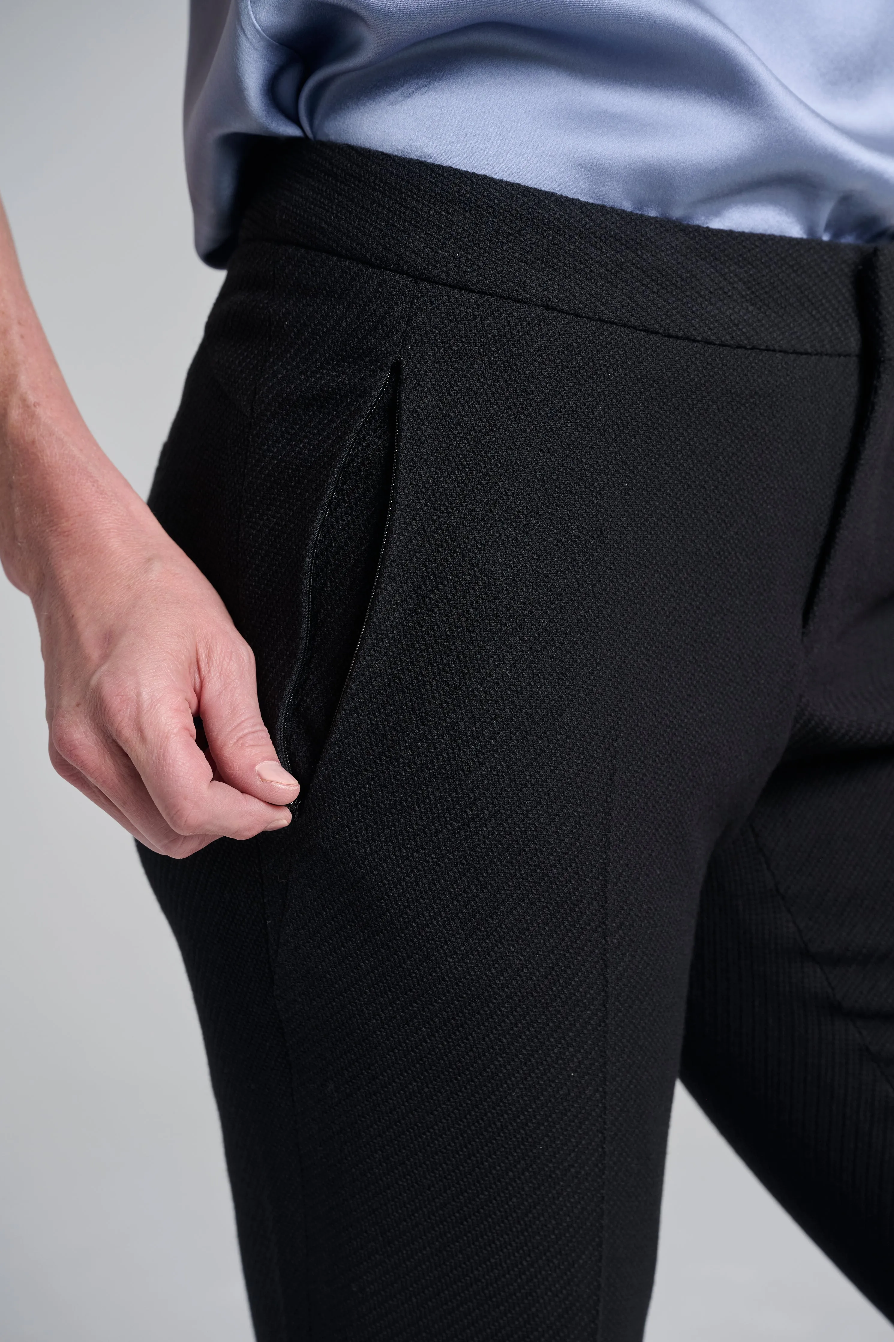 Flare Trouser - Dynamic Stretch - Black